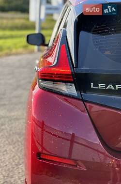Хэтчбек Nissan Leaf 2018 в Львове