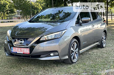 Хэтчбек Nissan Leaf 2020 в Днепре