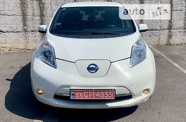 Хэтчбек Nissan Leaf 2016 в Ужгороде