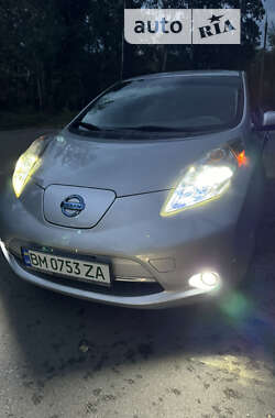 Хетчбек Nissan Leaf 2011 в Сумах