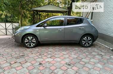 Хэтчбек Nissan Leaf 2014 в Житомире