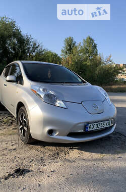 Хетчбек Nissan Leaf 2015 в Харкові