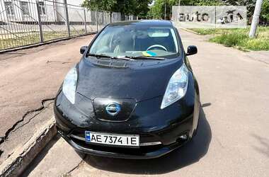 Хэтчбек Nissan Leaf 2014 в Кривом Роге