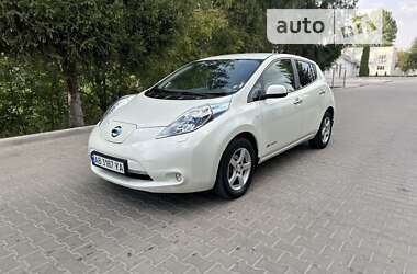 Хэтчбек Nissan Leaf 2011 в Виннице