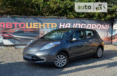 Хэтчбек Nissan Leaf 2014 в Киеве