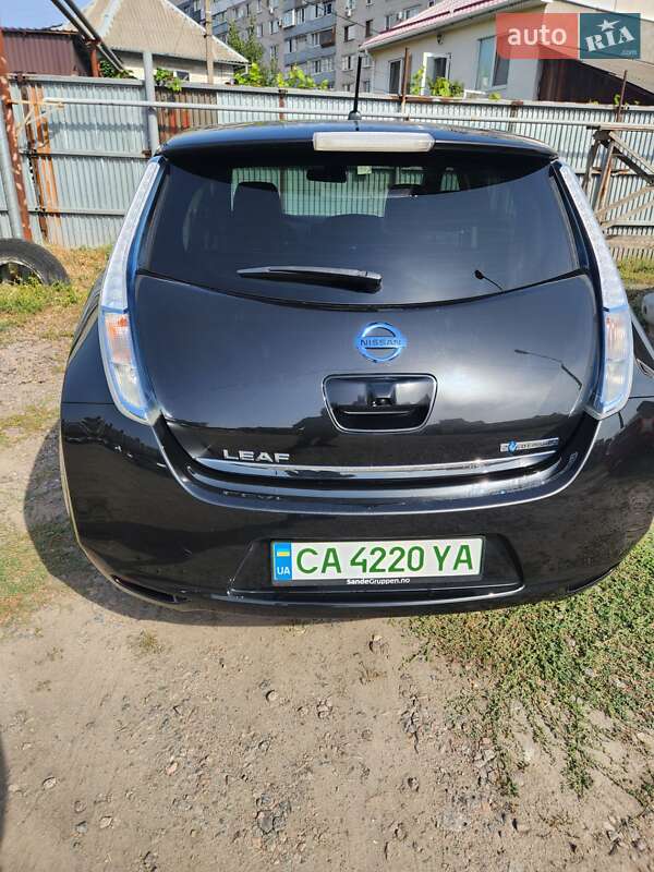 Хэтчбек Nissan Leaf 2014 в Черкассах