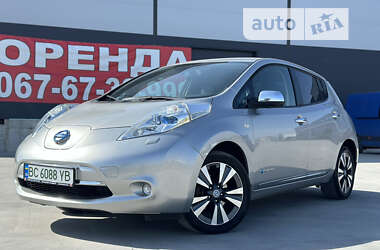 Хэтчбек Nissan Leaf 2013 в Львове