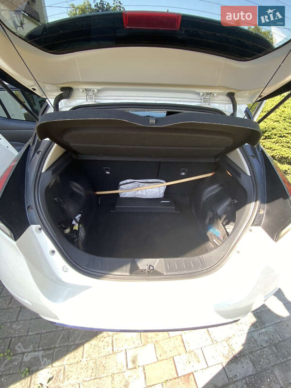 Хэтчбек Nissan Leaf 2018 в Тернополе фото 19 Хэтчбек Nissan Leaf 2018 в Тернополе