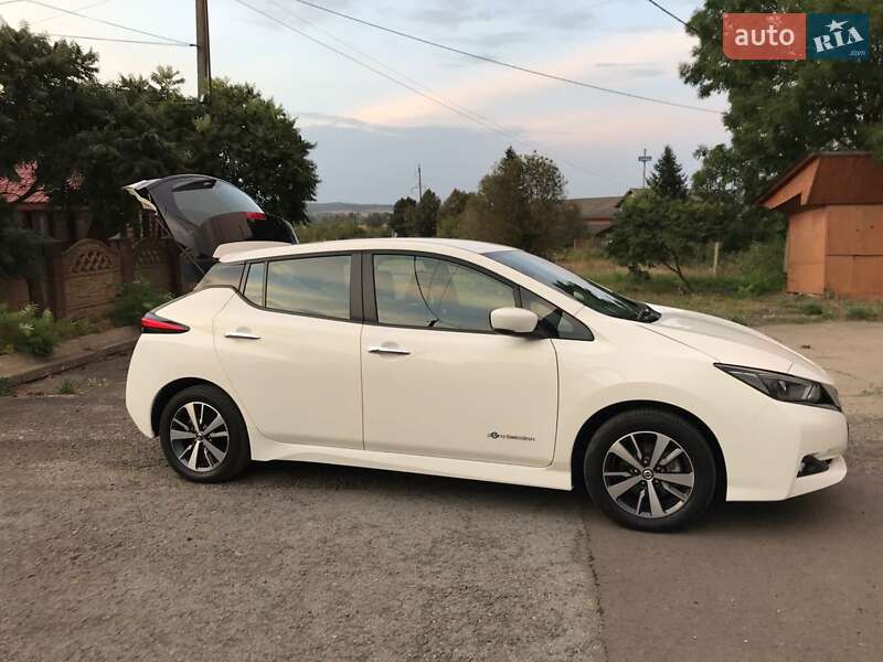 Хетчбек Nissan Leaf 2019 в Калуші фото 27 Хетчбек Nissan Leaf 2019 в Калуші