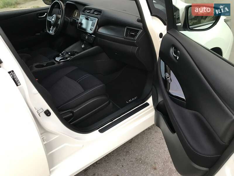 Хетчбек Nissan Leaf 2019 в Калуші фото 37 Хетчбек Nissan Leaf 2019 в Калуші