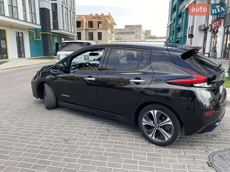 Хэтчбек Nissan Leaf 2018 в Житомире фото 12 Хэтчбек Nissan Leaf 2018 в Житомире