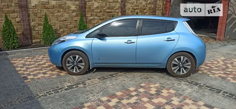 Nissan Leaf 2016