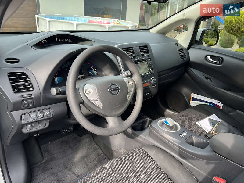 Хетчбек Nissan Leaf 2017 в Рівному