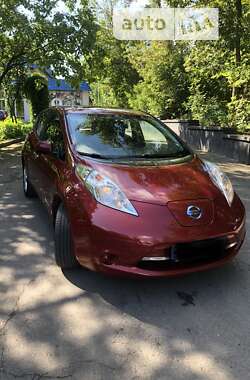 Хэтчбек Nissan Leaf 2014 в Ровно