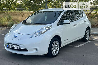 Хетчбек Nissan Leaf 2013 в Миколаєві