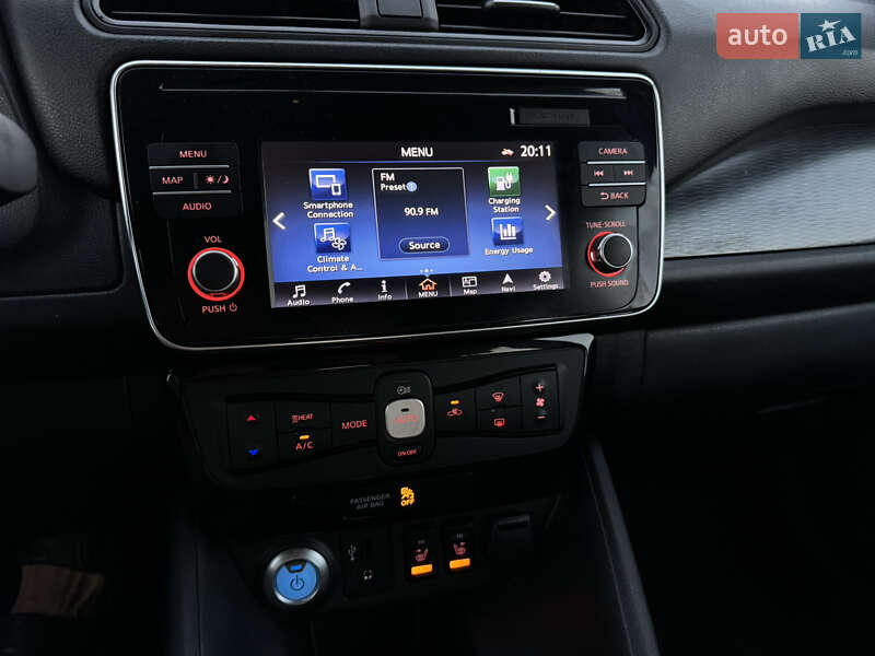 Хетчбек Nissan Leaf 2018 в Рівному
