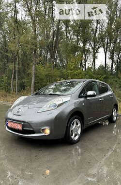 Хетчбек Nissan Leaf 2013 в Дрогобичі