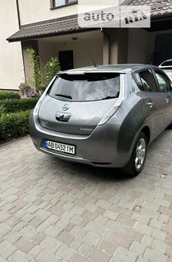 Хэтчбек Nissan Leaf 2014 в Виннице