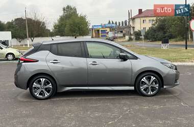 Хэтчбек Nissan Leaf 2020 в Дубно