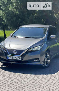 Хетчбек Nissan Leaf 2020 в Дрогобичі