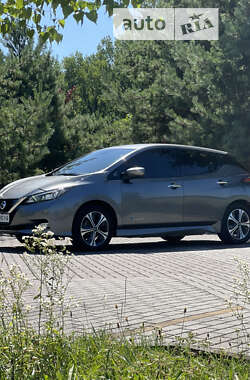 Хетчбек Nissan Leaf 2020 в Дрогобичі