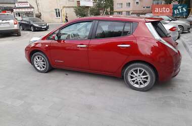 Хэтчбек Nissan Leaf 2015 в Тернополе