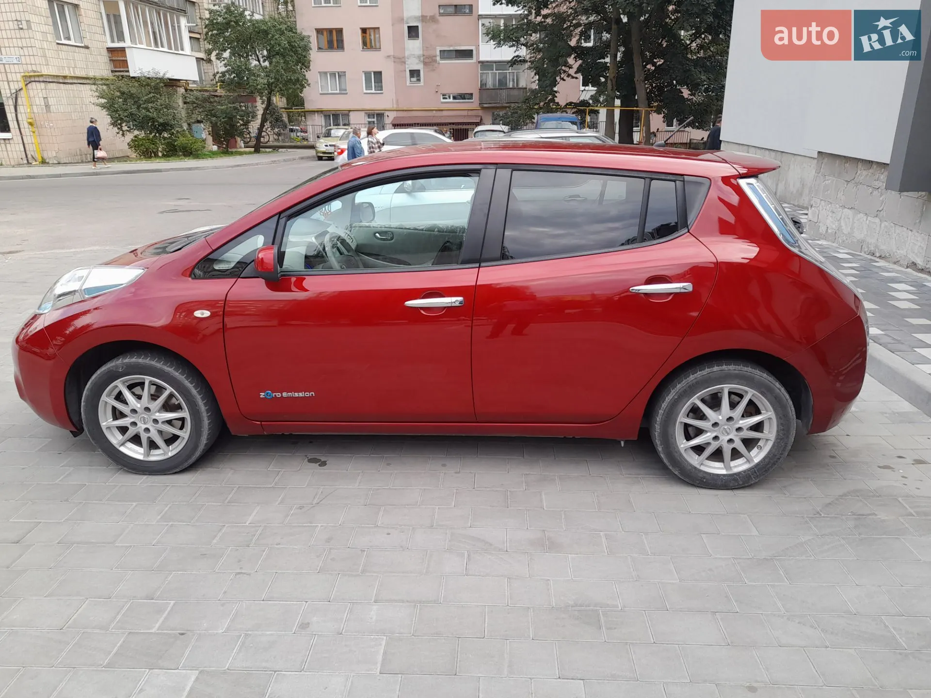 2015 Nissan Leaf - мініатюра 14