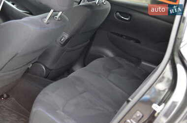 Хэтчбек Nissan Leaf 2014 в 