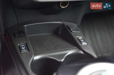 Хэтчбек Nissan Leaf 2014 в 