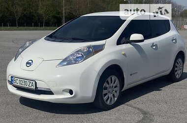 Хетчбек Nissan Leaf 2013 в Львові