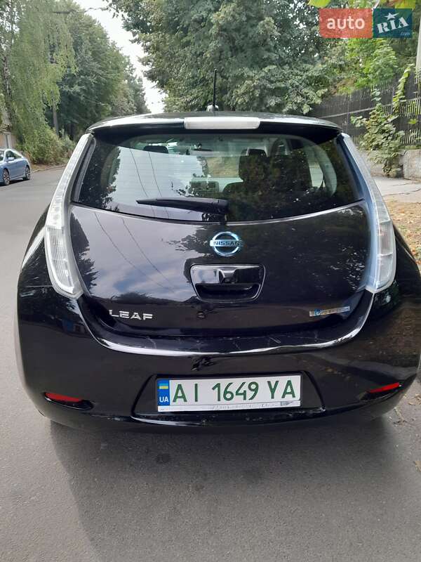 Хэтчбек Nissan Leaf 2015 в Бердичеве
