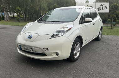 Хетчбек Nissan Leaf 2012 в Хмельницькому