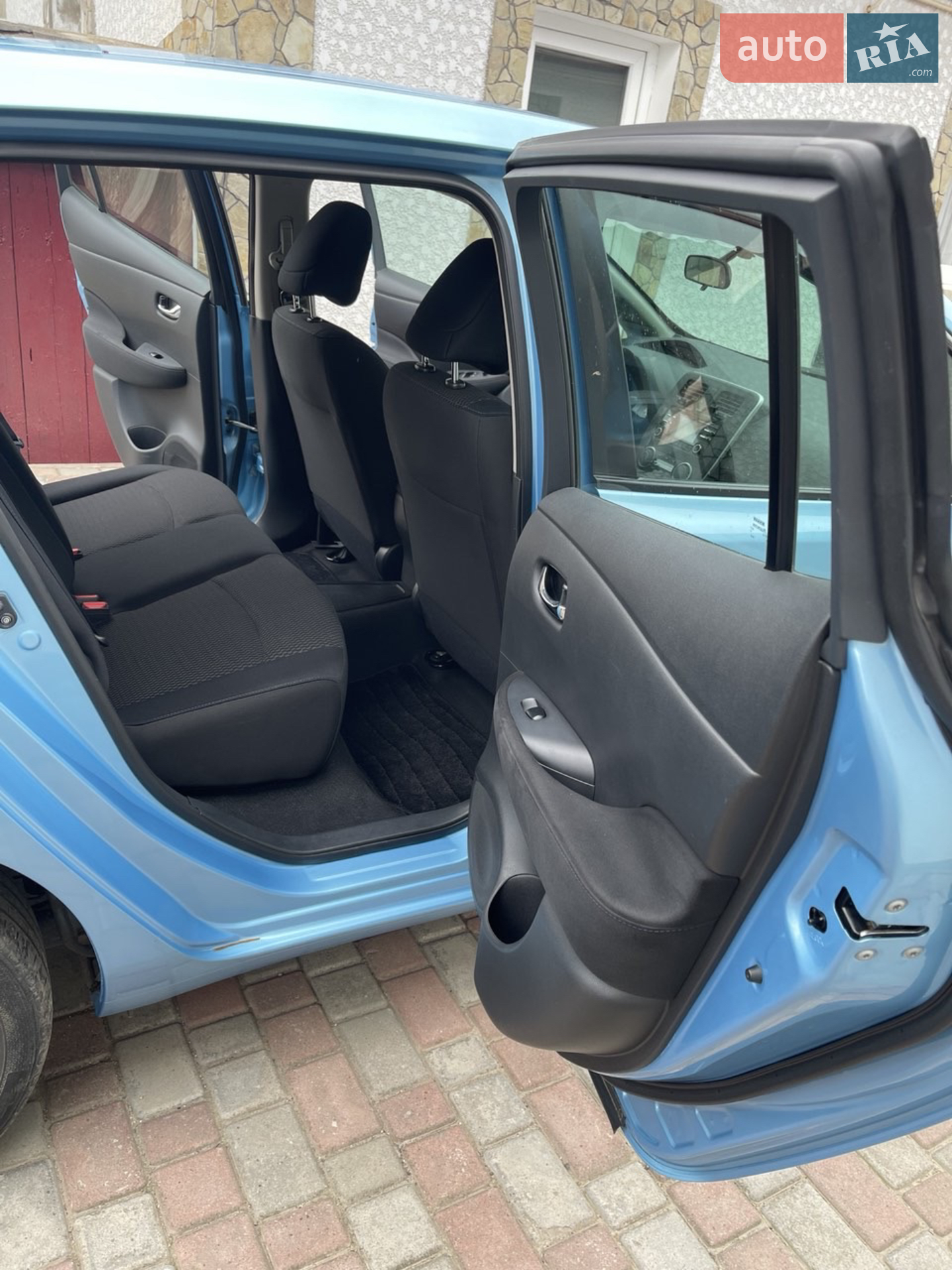 2015 Nissan Leaf - мініатюра 14