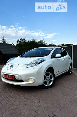 Хетчбек Nissan Leaf 2014 в Сарнах