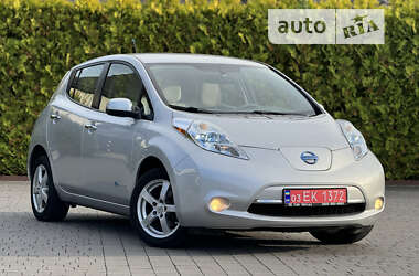 Хетчбек Nissan Leaf 2013 в Стрию