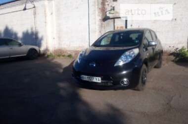 Хетчбек Nissan Leaf 2014 в Полтаві