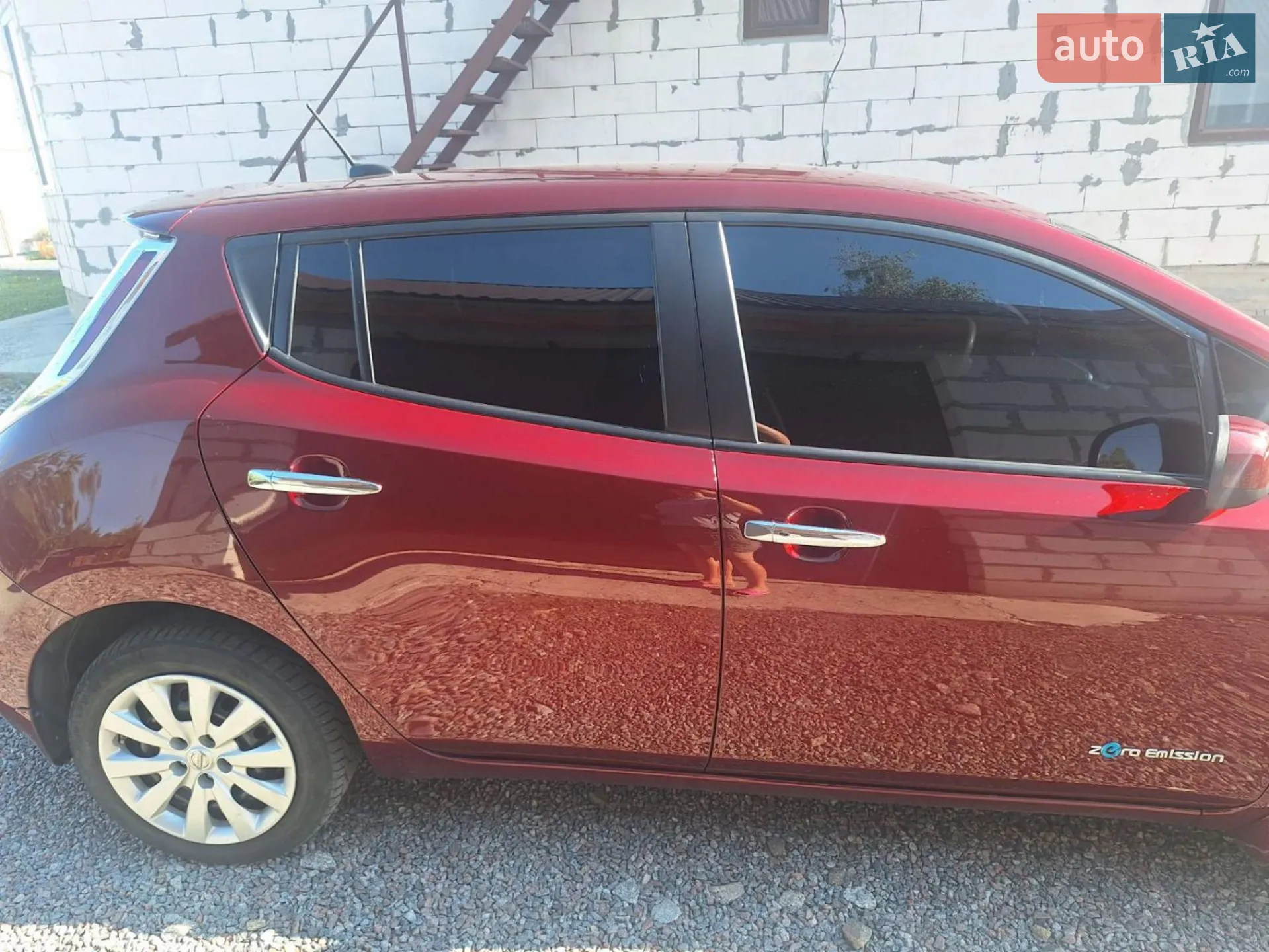 2017 Nissan Leaf - мініатюра 9