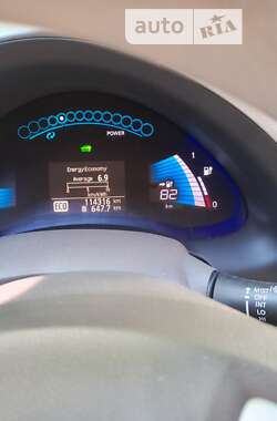 Хэтчбек Nissan Leaf 2011 в Киеве