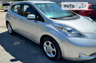 Хетчбек Nissan Leaf 2013 в Львові