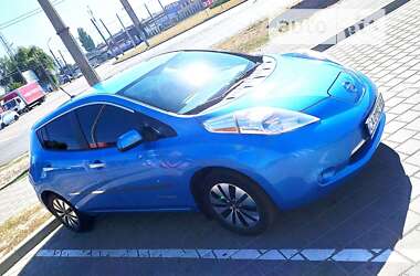 Хэтчбек Nissan Leaf 2014 в Черкассах