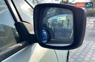 Хэтчбек Nissan Leaf 2018 в 
