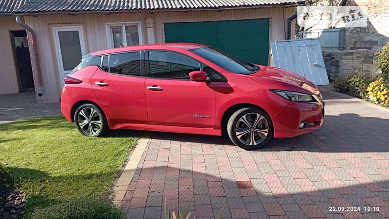 Хэтчбек Nissan Leaf 2018 в Львове фото 13 Хэтчбек Nissan Leaf 2018 в Львове
