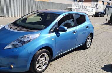 Хетчбек Nissan Leaf 2012 в Івано-Франківську