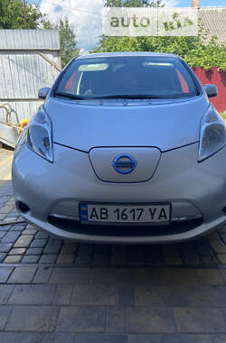 Хэтчбек Nissan Leaf 2013 в Виннице