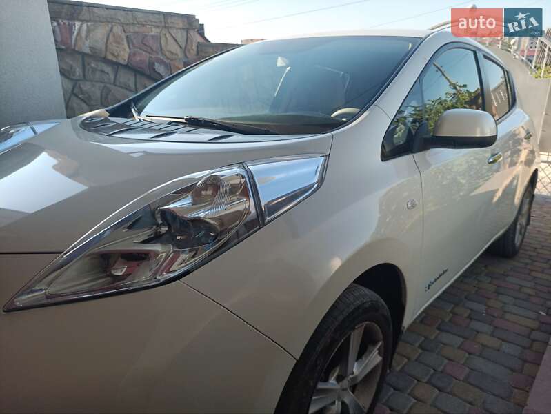 Хэтчбек Nissan Leaf 2012 в Тернополе фото 2 Хэтчбек Nissan Leaf 2012 в Тернополе