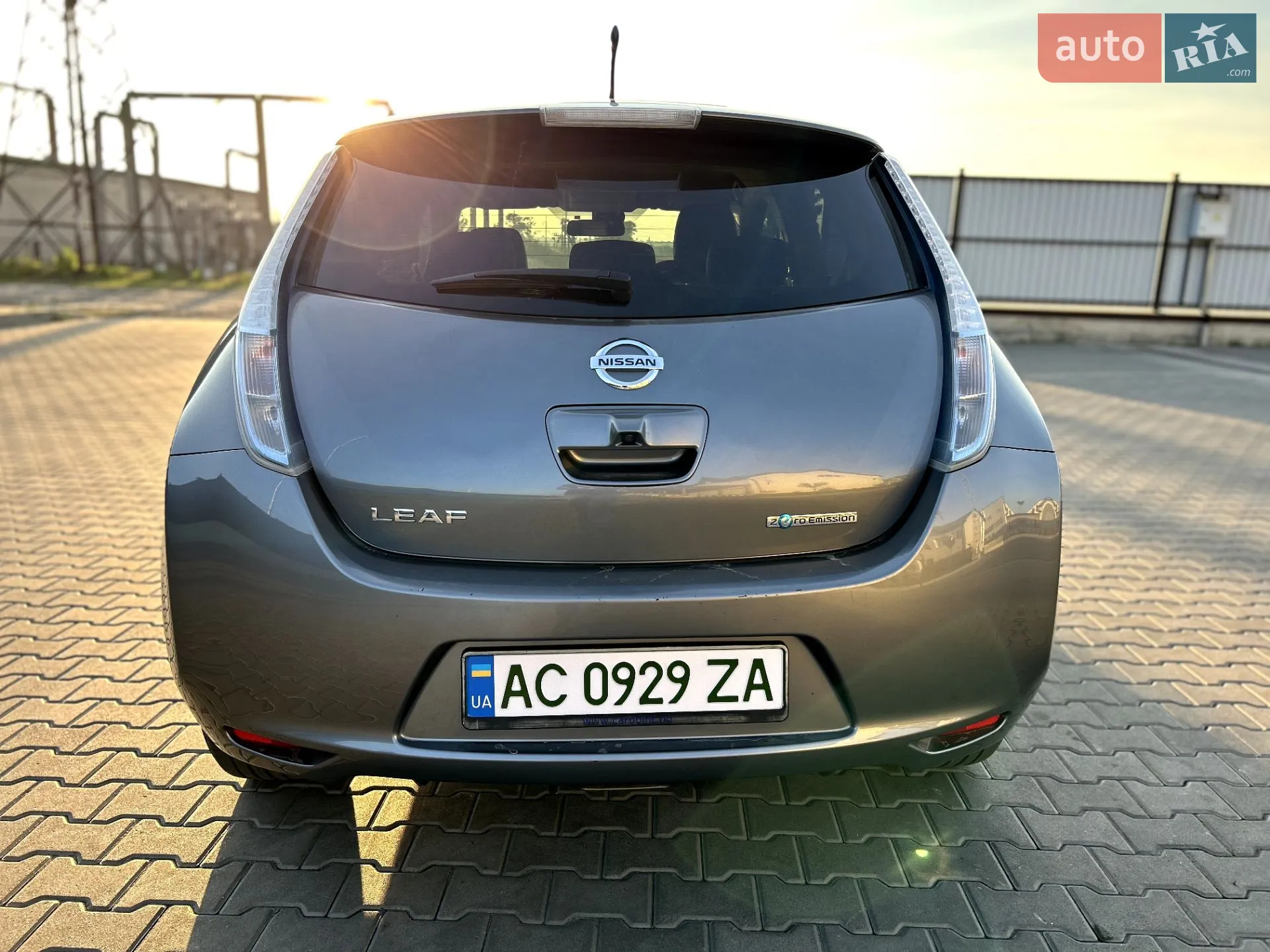 2014 Nissan Leaf - мініатюра 13