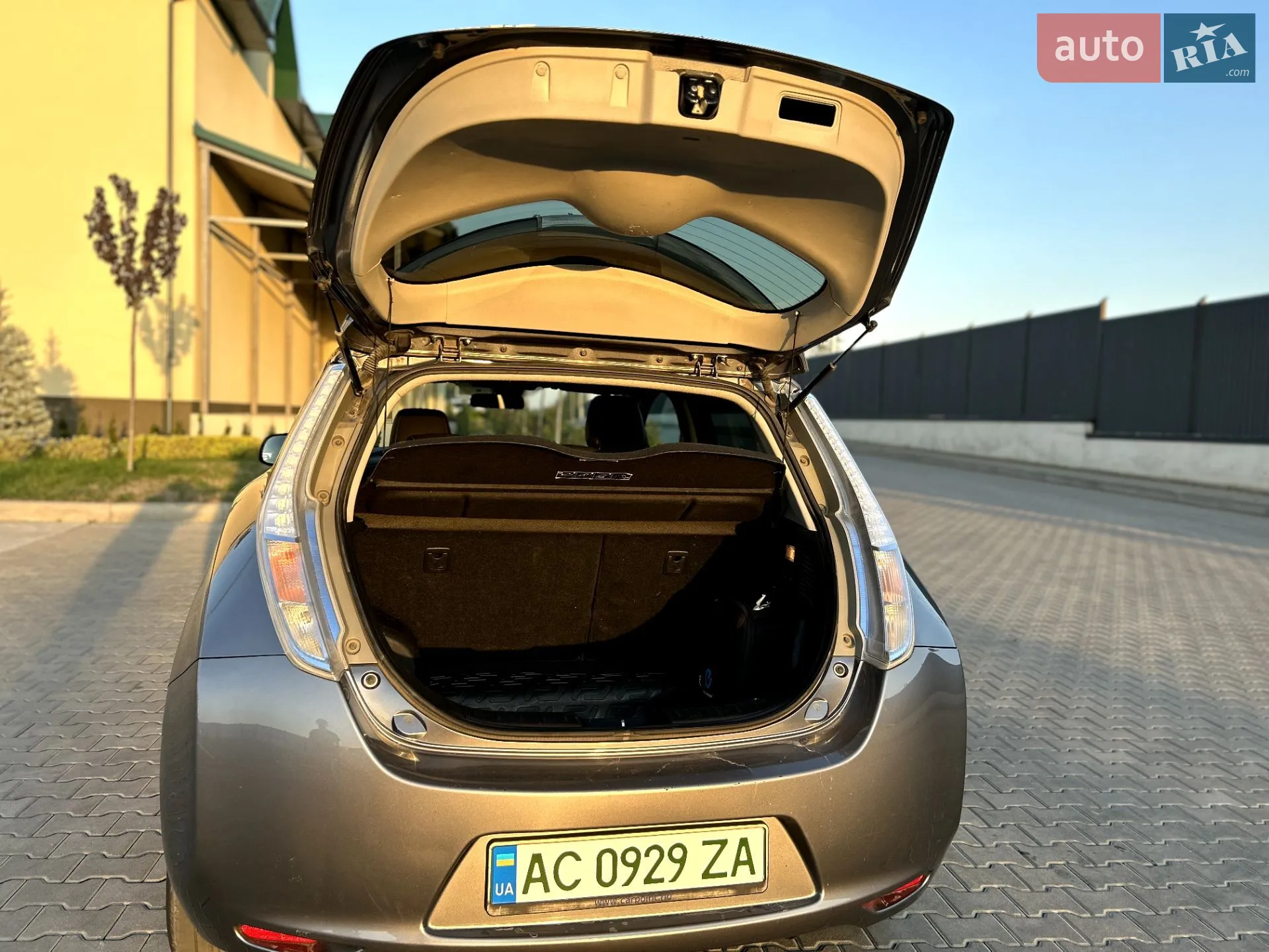 2014 Nissan Leaf - мініатюра 22