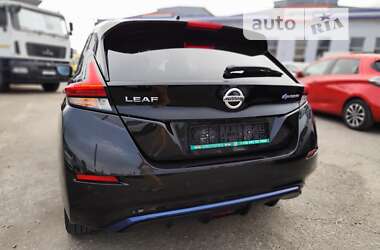 Хэтчбек Nissan Leaf 2018 в Киеве