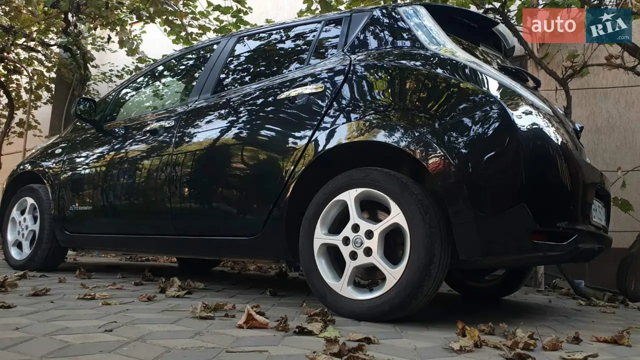 2013 Nissan Leaf - мініатюра 20