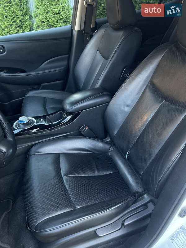 Хетчбек Nissan Leaf 2014 в Вінниці